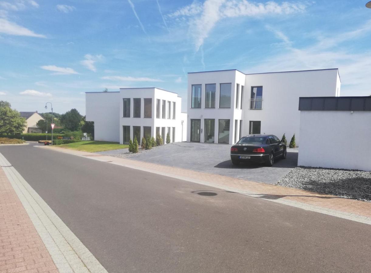 Eifel24, Neues Und Barrierefreies Mit Terrasse Schwirzheim
