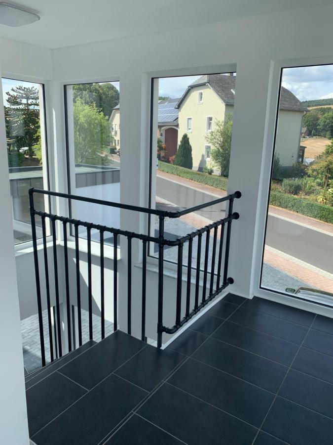 Apartment Eifel24, Neues Und Barrierefreies Mit Terrasse Schwirzheim