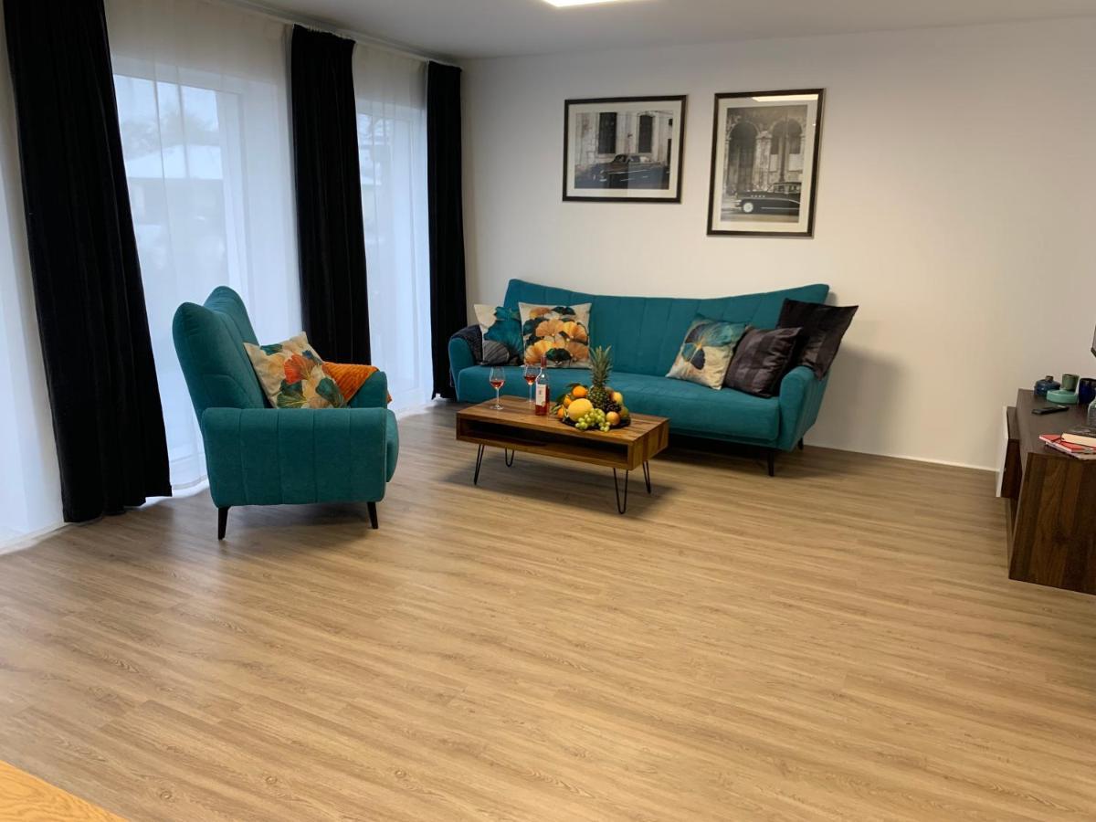 Apartment Eifel24, Neues Und Barrierefreies Mit Terrasse